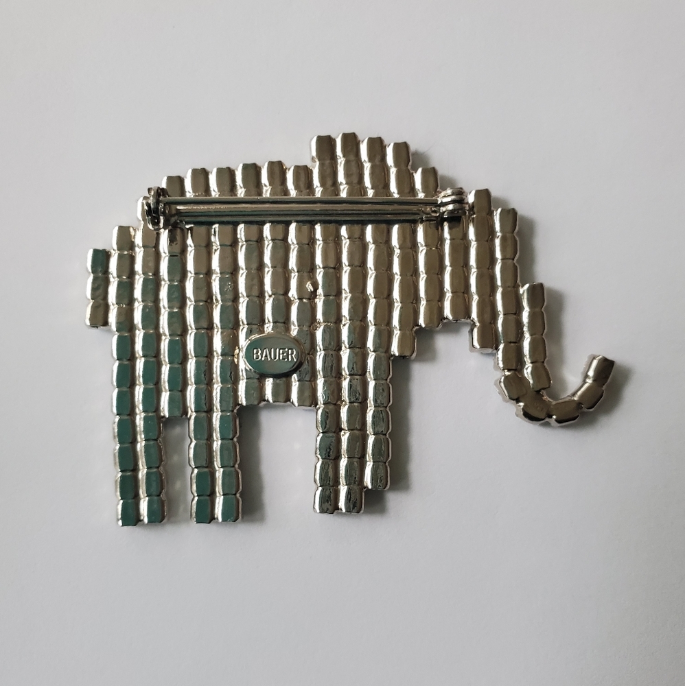 Brooch - Picture 2 of 2